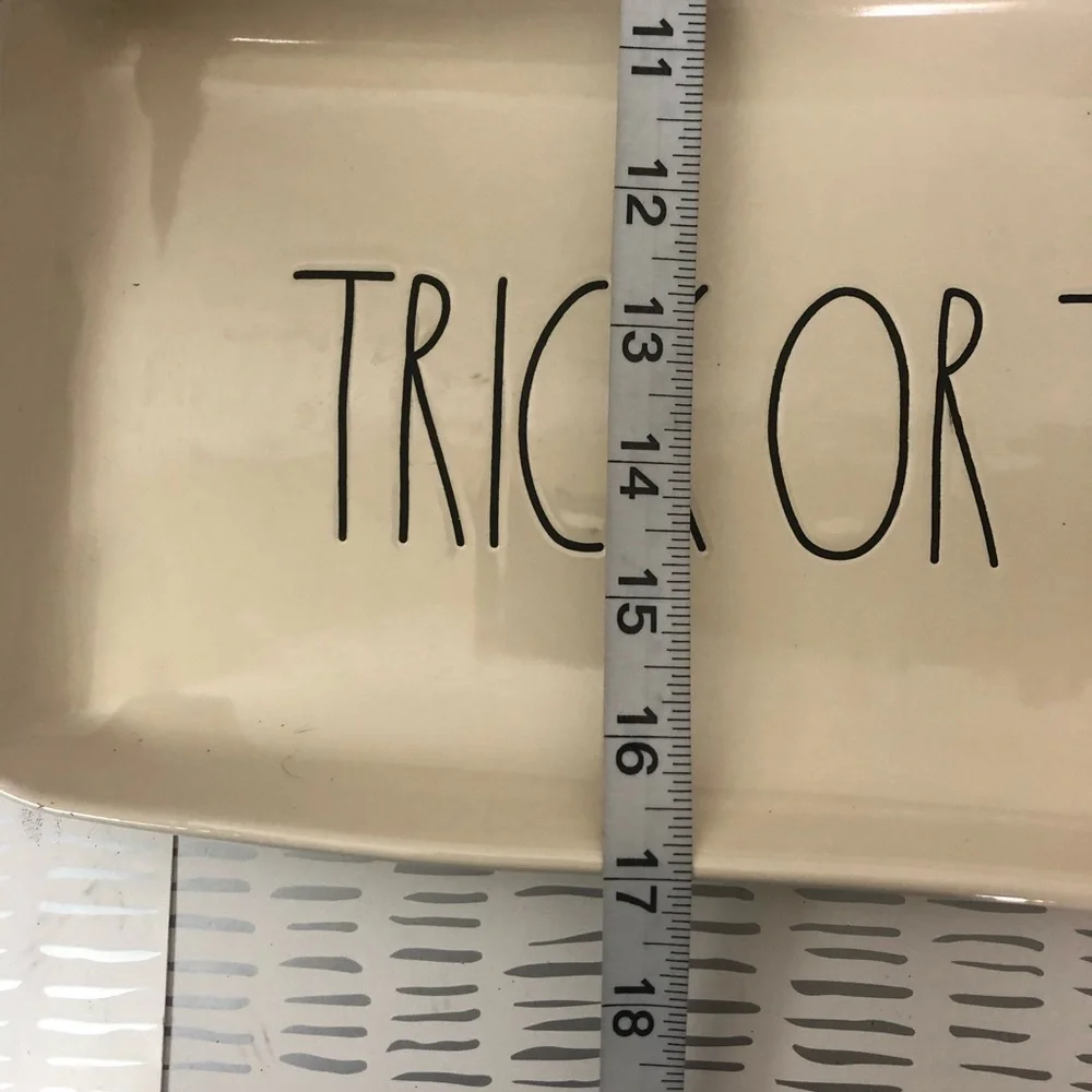 Magenta Halloween plate